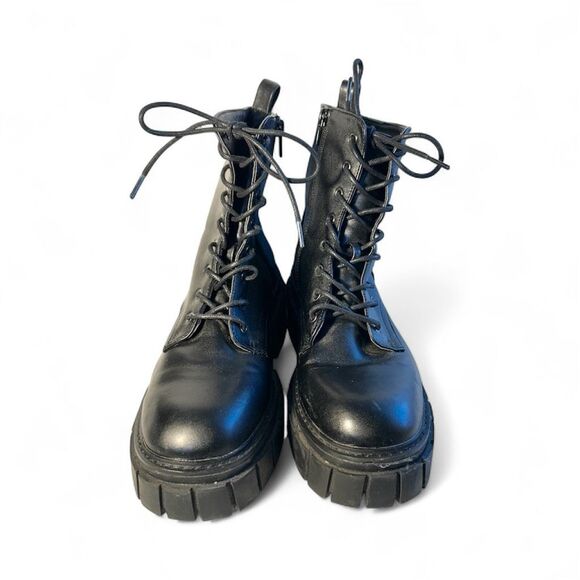 Madden Girl Black Platform Combat Boots Lug Sole Chunky Goth Grunge Booties 7 - Picture 1 of 7